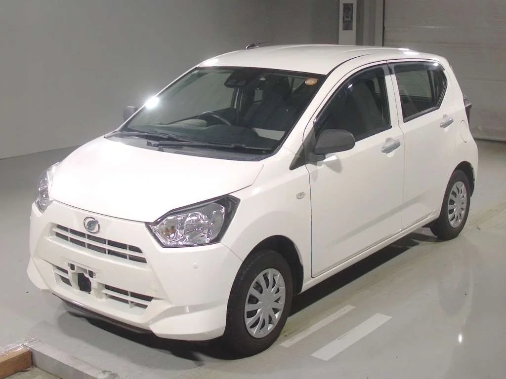 Daihatsu Mira e:S LA350S 2021